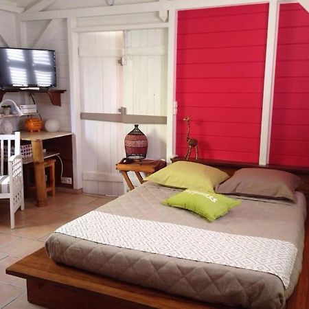 Charmant Bungalow Un P'Tit Coin De Paradis سانت فرانسوا المظهر الخارجي الصورة